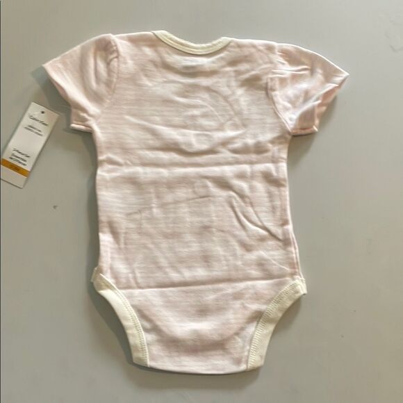 Calvin Klein Cream and Pink Baby Set - Picture 7 of 7